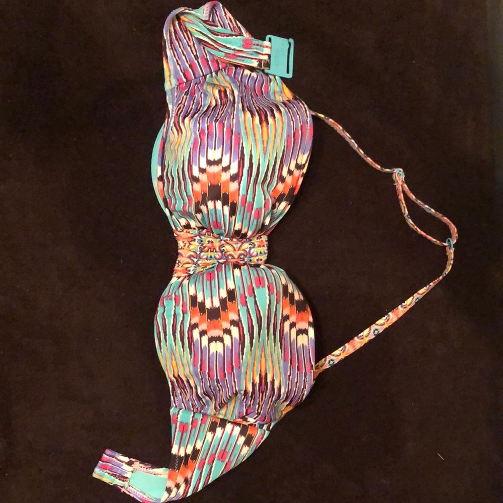 Pre-owned halter/strapless bikini top